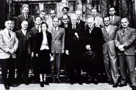 Unica donna tra i partecipanti al convegno su Genetic Neurology, Chicago 1949.